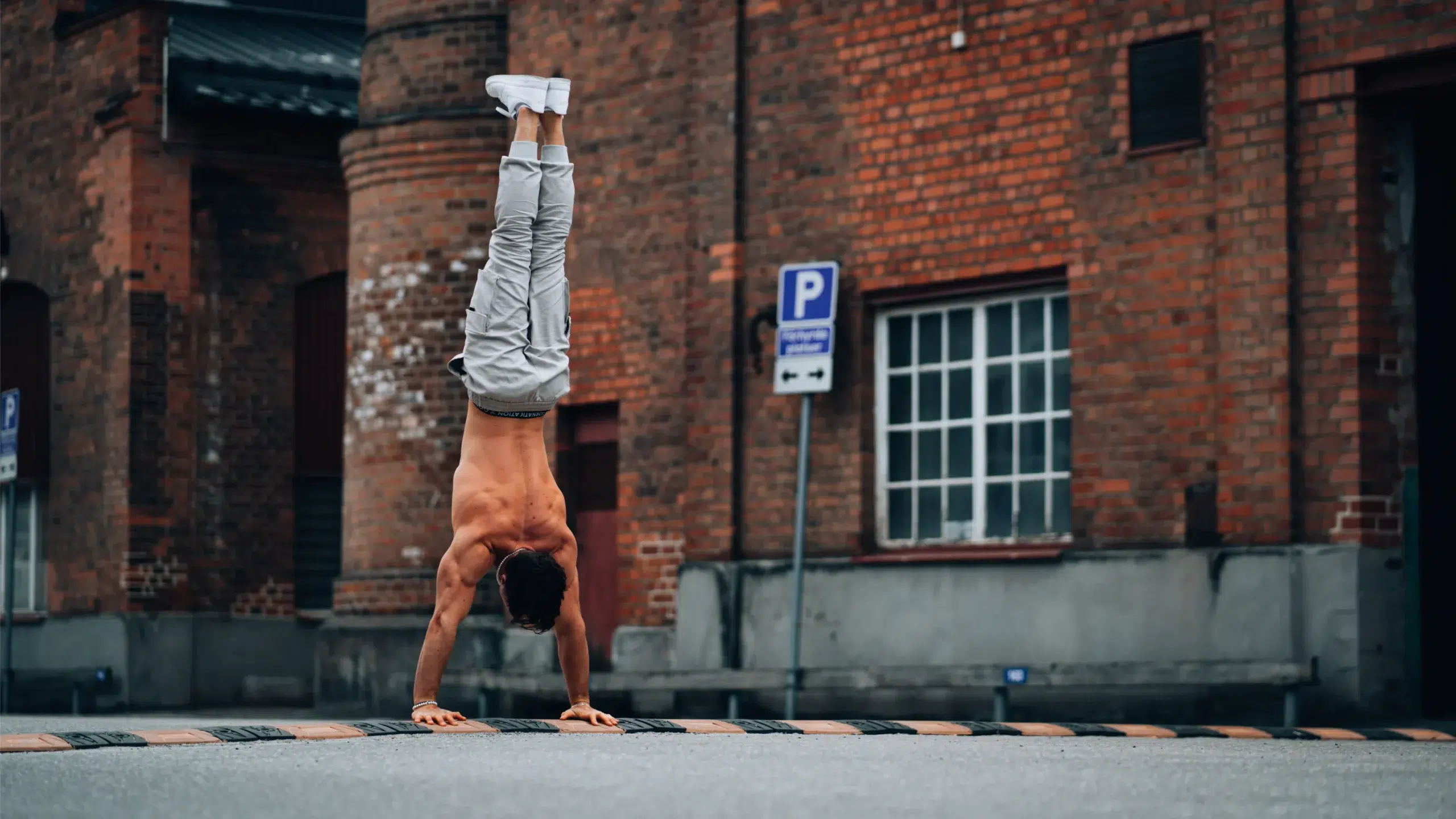 Handstand program